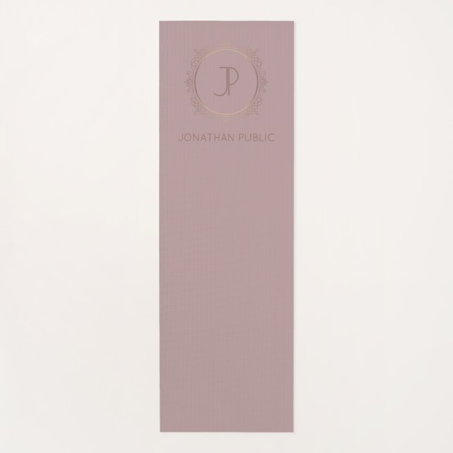 Stylish Gold Look Monogram Fitness Template Yoga Mat (Front)