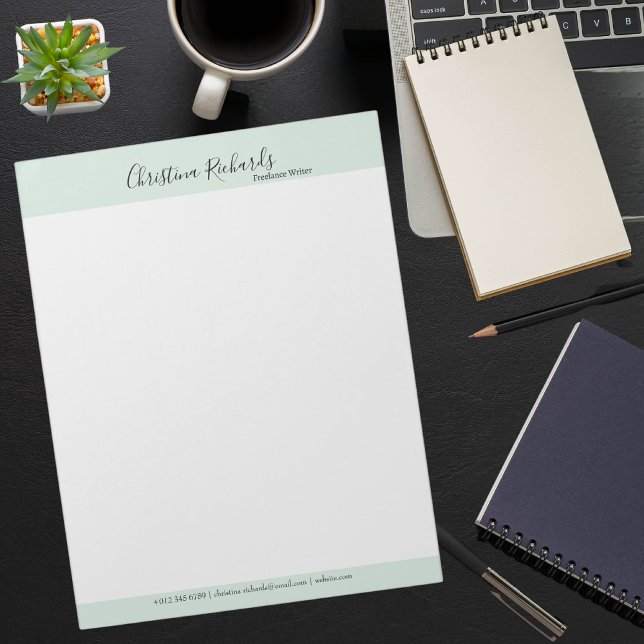 Stylish Green Minimalist Notepad (Creator Uploaded)