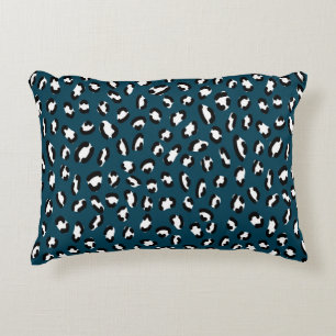Stylish jaguar skin seamless pattern, animal art.  decorative cushion