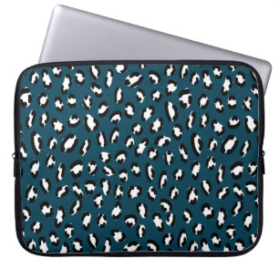 Stylish jaguar skin seamless pattern, animal art.  laptop sleeve
