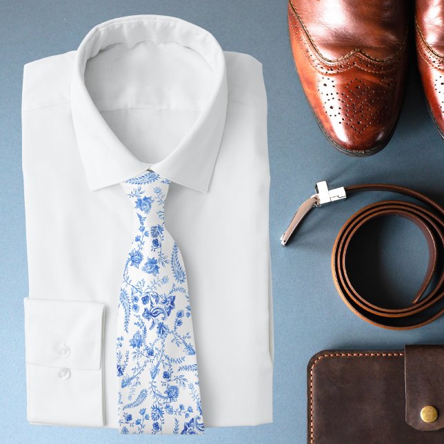 Stylish Modern Blue White Floral Paisley  Tie (Creator Uploaded)