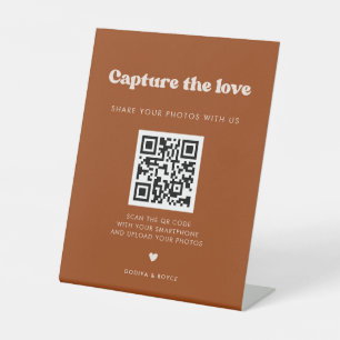 Stylish retro Burnt Orange Capture the love Pedestal Sign