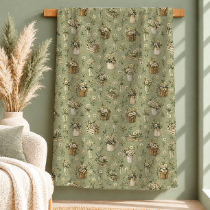 Stylish Vintage White Daisy Sage Blanket Design
