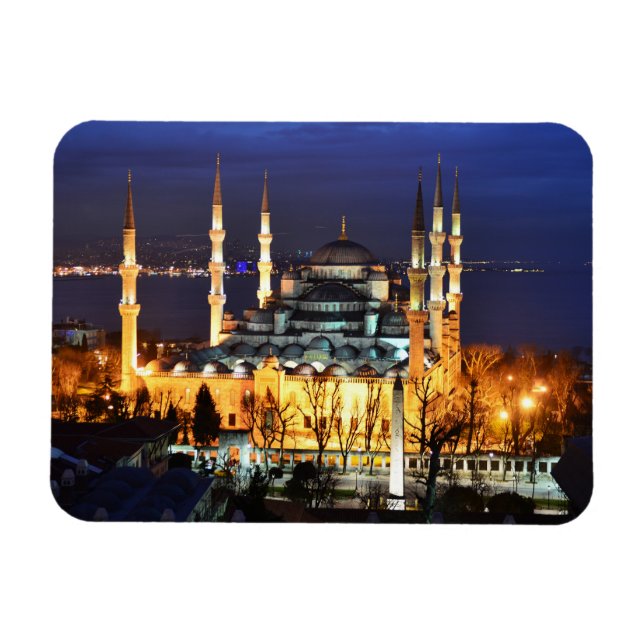 Sultan Ahmed Blue Mosque in Istanbul Magnet (Horizontal)