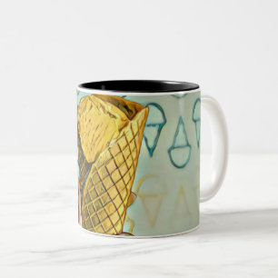 Summer ice cream lovers Two-Tone coffee mug