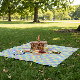 Summer plaid picnic fleece blanket