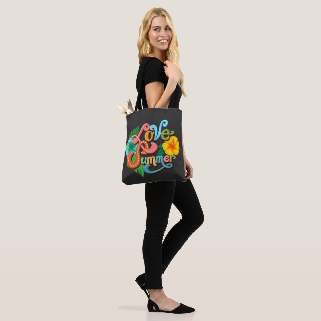  Summer Travel Season Tote Bag (On Model)