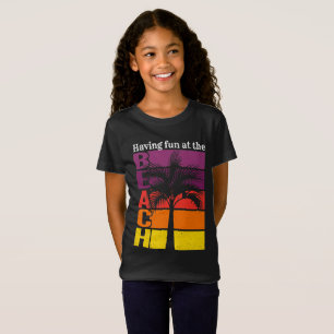 Summer Vacation Having Fun at the Beach Retro T-Shirt