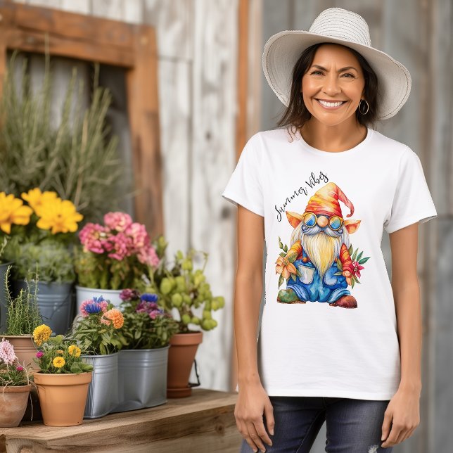 Summer Vibes Gnome T-Shirt (Creator Uploaded)