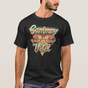 Summer Vibes   Vintage Sunglasses   Beach Sunset T-Shirt