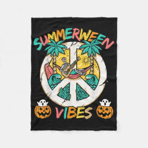 Summerween Skeleton Chill Out At The Beach With Su Fleece Blanket