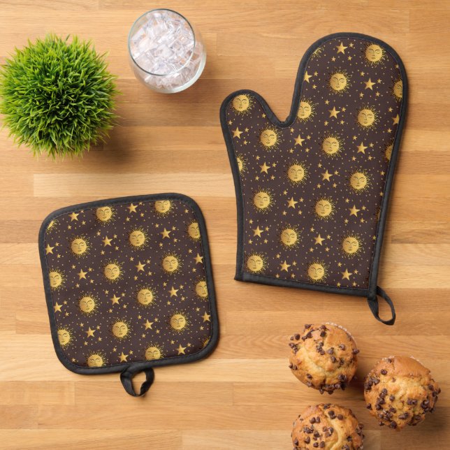 Sun and Stars Oven Mitt & Pot Holder Set (Top Down)