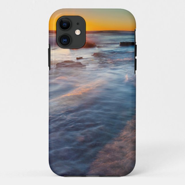 Sun rays illuminate the Pacific Ocean Case-Mate iPhone Case (Back)