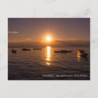 Sunbeam Sunset Rays Floating Boats Sea Twilight
