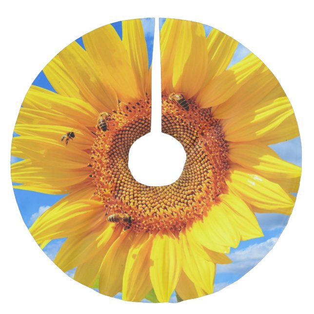Sunflower and Bees Christmas Tree Skirt (Front)