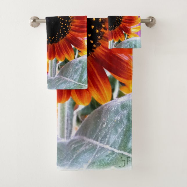 Sunflower Bath Towel Set (Insitu)