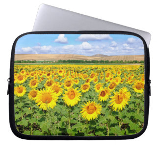 Sunflower field laptop sleeve