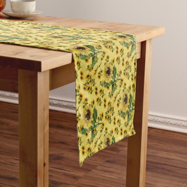 Sunflower Love Short Table Runner (In Situ)