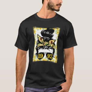 Sunflower Mum Born In 1992 Birthday Gardening Woma T-Shirt