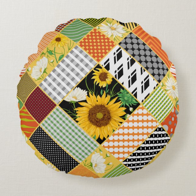 Sunflowers Chamomile, Patchwork Watercolor. Round Cushion (Front)