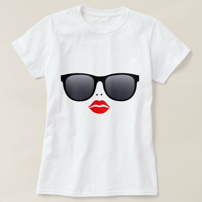 Sunglasses & Red Lips - T-Shirt (Design Front)