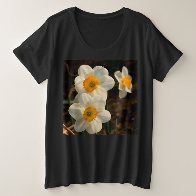 Sunny Daffodil T-Shirt Plus Size T-Shirt (Design Front)