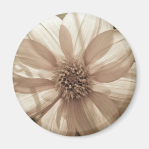 Sunny Dahlia Magnet