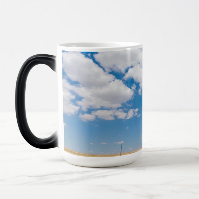 sunny field magic mug (Left)