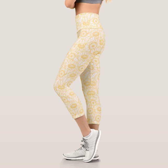 Sunny Sunflower Pattern Capri Leggings (Left)