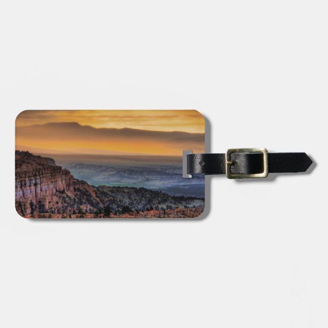 Sunrise at Bryce Canyon Luggage Tag (Front Horizontal)