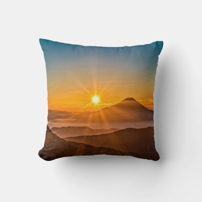 Sunrise between the hills cushion (Front)
