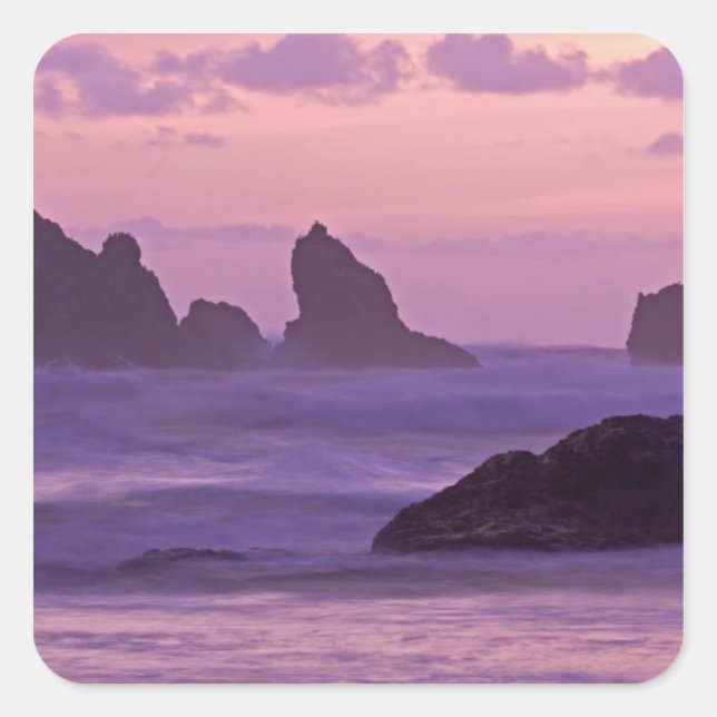 Sunset at Bandon Beach Sea Stacks. Square Sticker (Front)