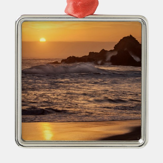 Sunset At Pfeiffer Beach Metal Tree Decoration (Front)
