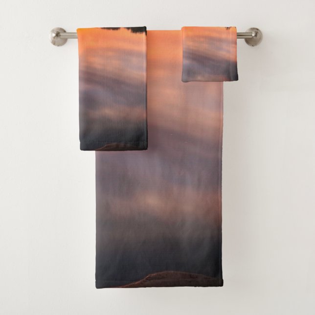 Sunset Bath Towel Set (Insitu)