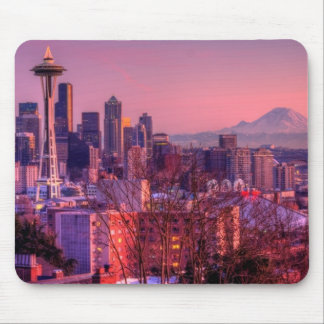 Sunset behind Seattle skyline from Kerry Park. Mouse Pad