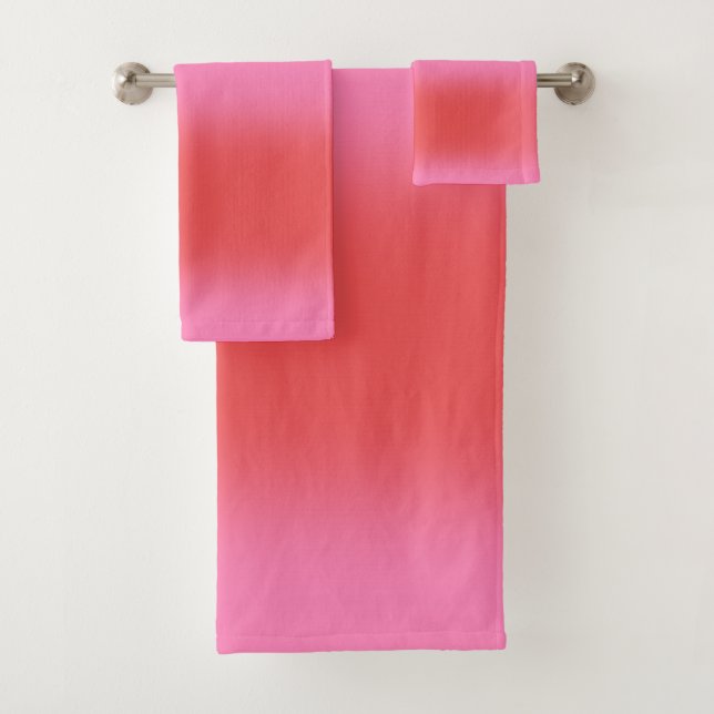 Sunset Glow Gradient Gradient Bath Towel Set (Insitu)