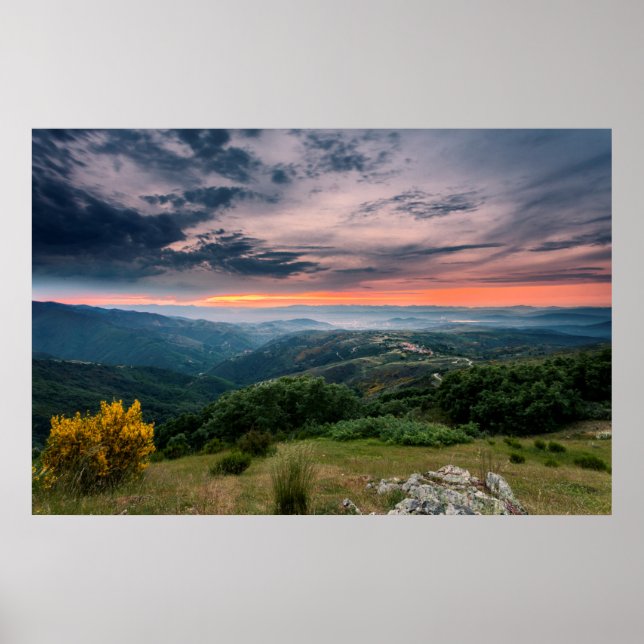 Sunset In The Bierzo Poster (Front)