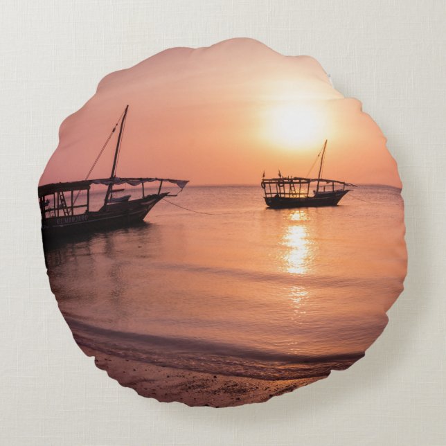 Sunset in Zanzibar Round Cushion (Back)