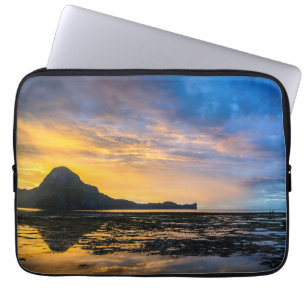 Sunset Of Bay Of El Nido Laptop Sleeve