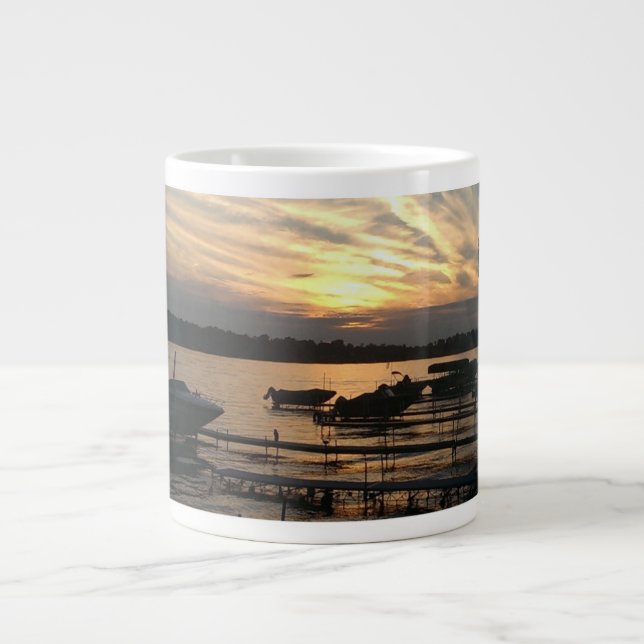 Sunset over the lake - Mug (Front)