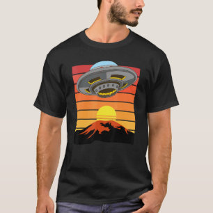 Sunset Sci Fi Alien Unidentified Flying Object Mou T-Shirt