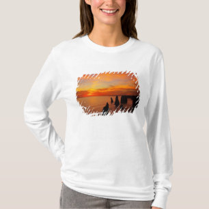 Sunset, Twelve Apostles, Port Campbell National T-Shirt