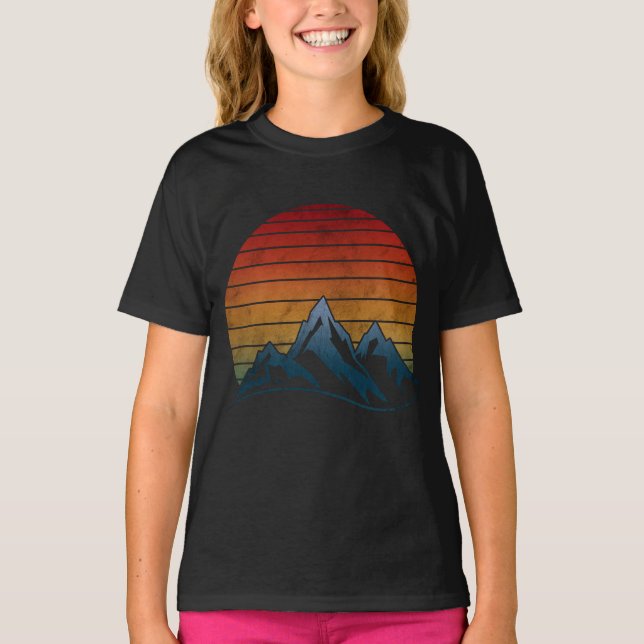 SUNSET VINTAGE MOUNTAIN  T-Shirt (Front)