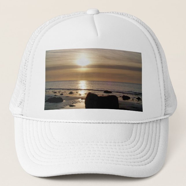 SUNSETS TRUCKER HAT (Front)