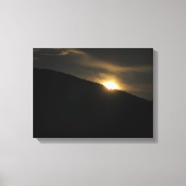 Super Moon over Washington Mountain Canvas Print (Front)