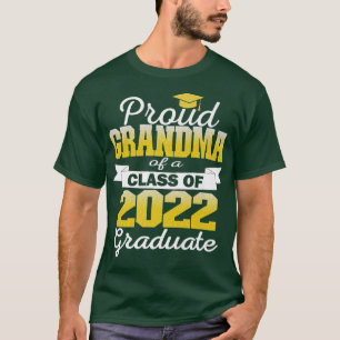 Super Proud Grandma of 2022 Graduate Awesome Famil T-Shirt