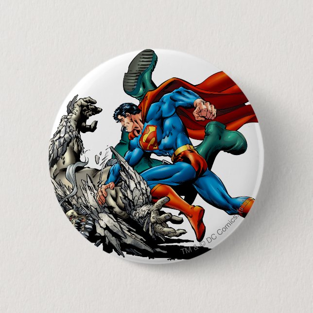 Superman Fights Monster 6 Cm Round Badge (Front)