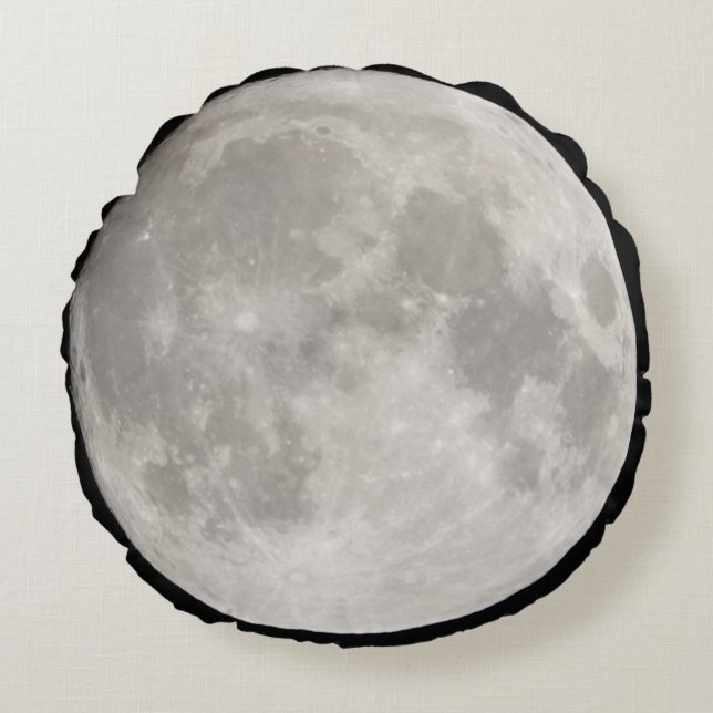 Supermoon in black sky round cushion (Front)