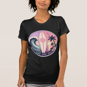 Surf Sun Sea Retro Badge – Tropical Surfboard & Oc T-Shirt