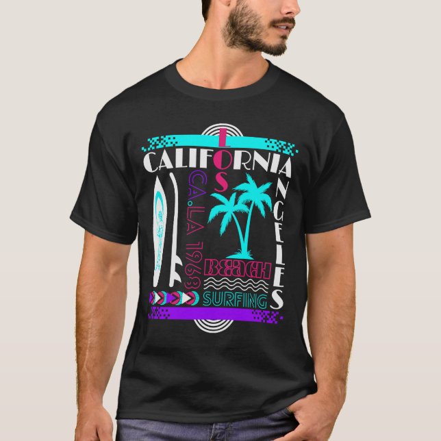 Surfboard Beach California Retro Surfing Windsurfi T-Shirt (Front)